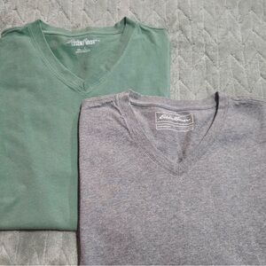 Eddie Bauer Legend Wash T Shirt Lot Of 2 Men’s Size  Green Gray